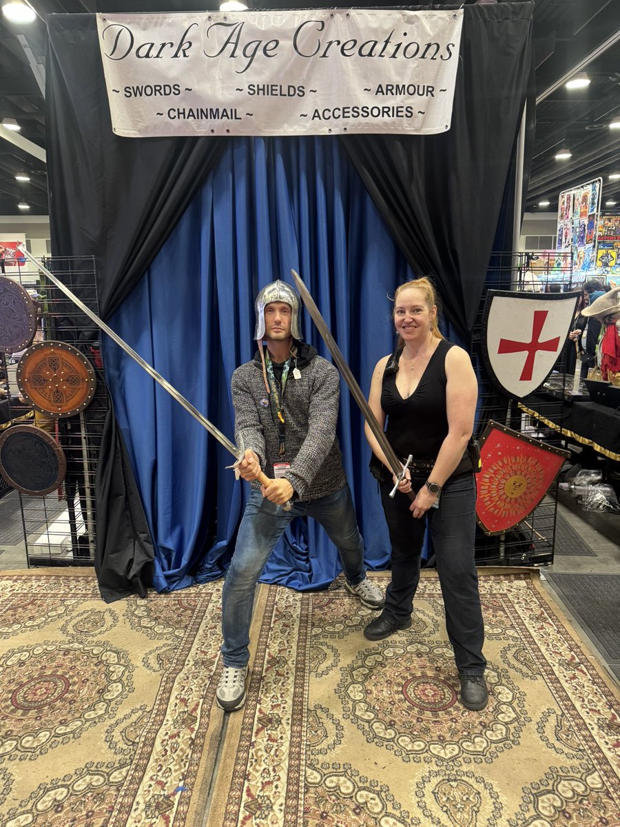 We love seeing return attendees at the expos especially those who make point of getting photos each and every year !  <a href="/FANEXPOVAN/">FAN EXPO Vancouver</a> #fanexpovancouver