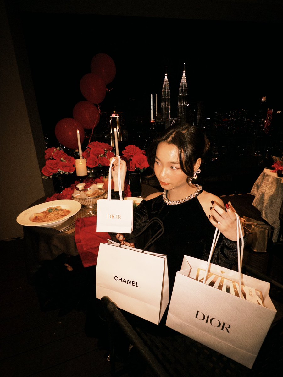 daddy rah tweet media