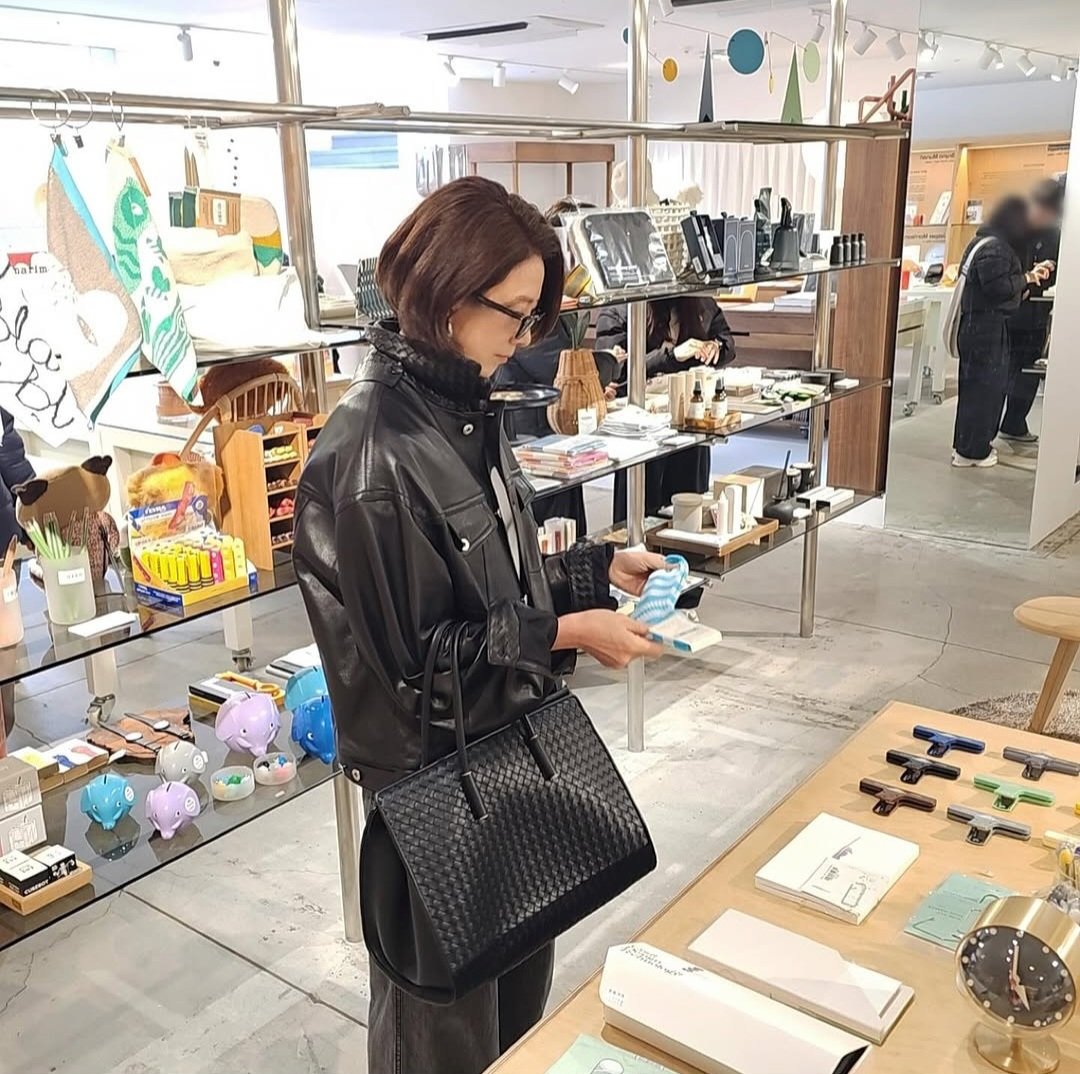 아니 김희애 60살이라고? 구라치지마라 진짜..