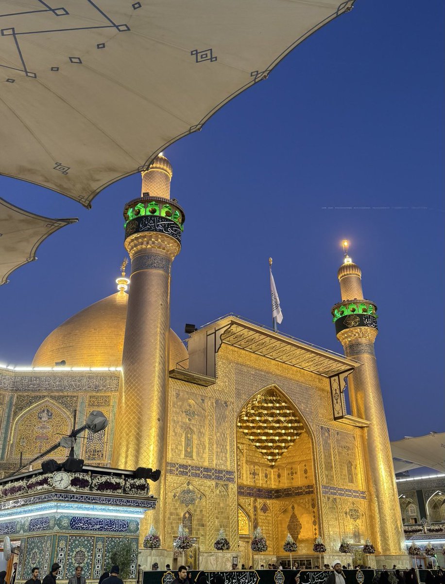 از راه گوش باده‌خوری کس ندیده است
حرف تو را که میشنوم مست میشوم❤️‍🔥