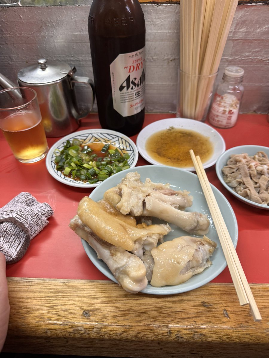 mtar4c's tweet photo. 難波に豚足を食べに来ました https://t.co/2FJ850SGnS