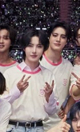 ฮีตามประกบมากกกก