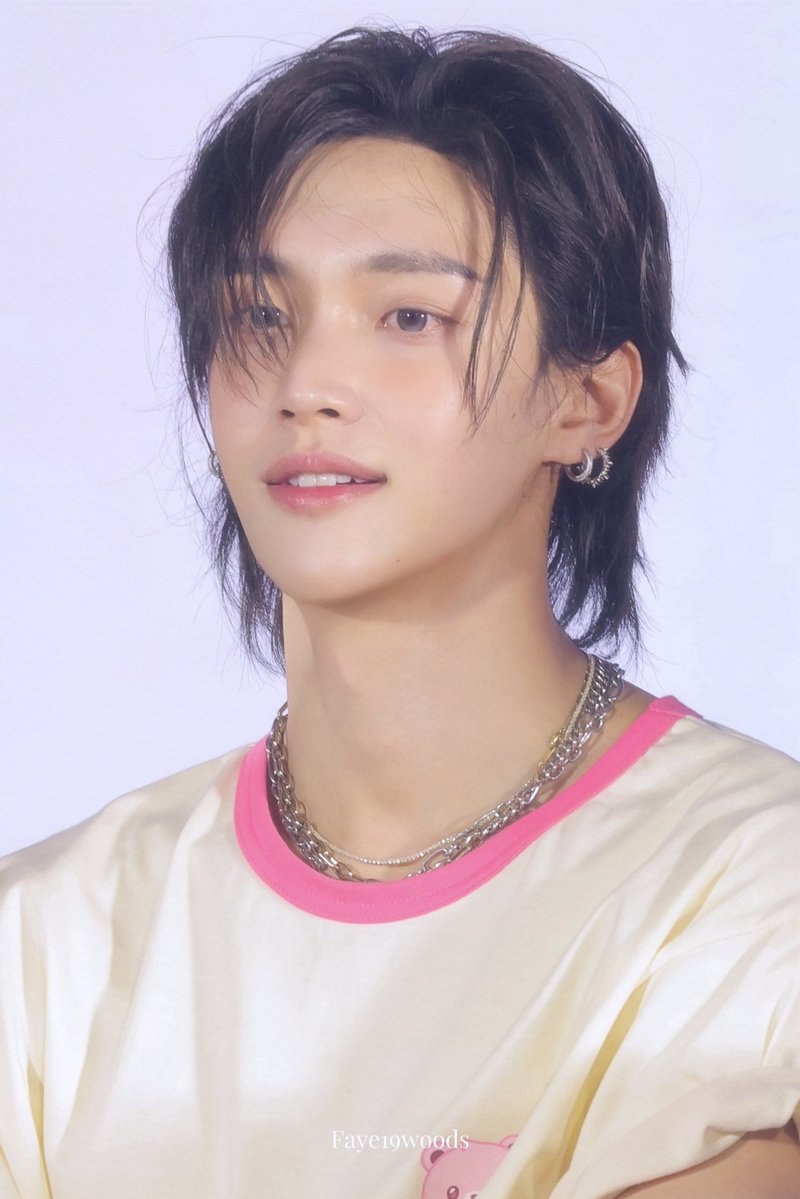 260214 SMTOWN in Bangkok bloom like a delicate flower 🌺 #WONBIN