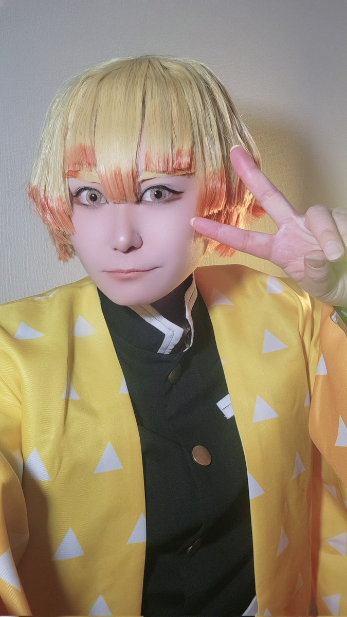 ⚠︎cos/kmt/⚡

昨日のTikTokライブも楽しかったー！
バレンタインの話から何故かさがたろの
⚡兄弟を料理して食べる話になってて
笑ったwwwwwwwwwwww