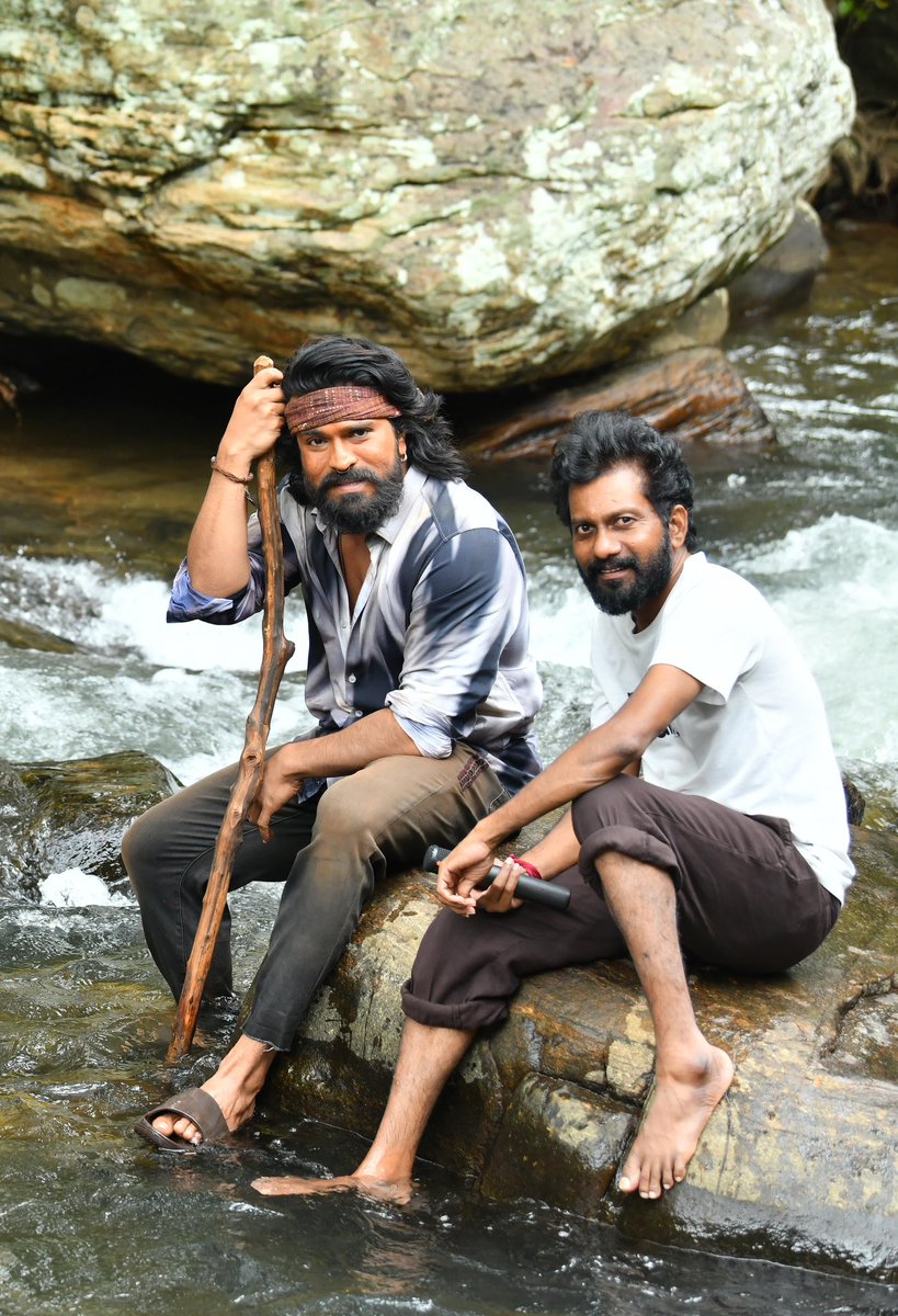 #Peddi &amp; his Buchi ❤️🔥
<a href="/AlwaysRamCharan/">Ram Charan</a> <a href="/BuchiBabuSana/">BuchiBabuSana</a>