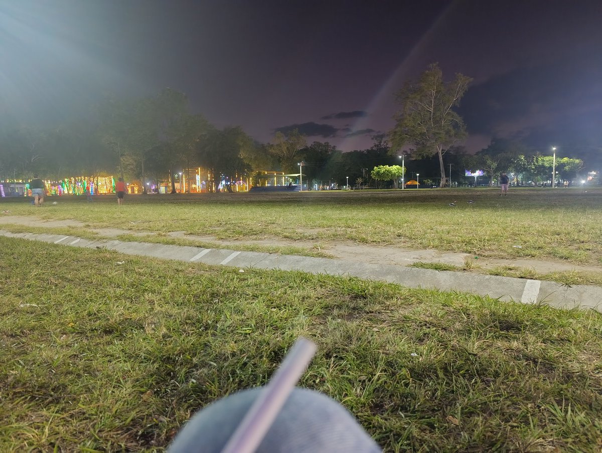 Hubiera querido pasar el 14 de febrero con mi chica, pero lastimosamente por mis actitudes eso jamás s va a poder, así q m toca pasarla sólo #drugtwt