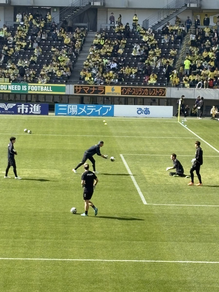 airi401's tweet photo. #jefunited
天気良し最高じゃ〜🐕 https://t.co/qxaZWMswRC
