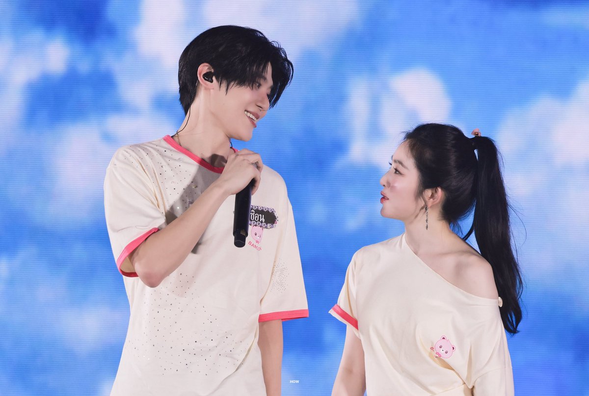 ให้ฟิลพี่สาวคนสวยกับหมาเด็กมาก