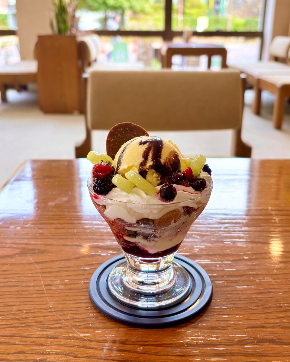 ❄️喫茶けやき 季節のミニパフェ❄️ ただいま冬限定のパフェをご用意