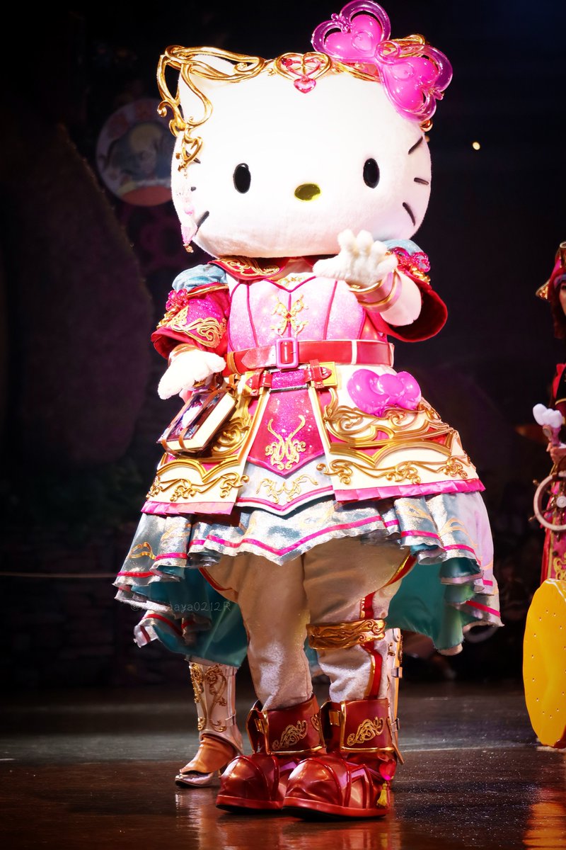 📖𝓣𝓱𝓮 𝓠𝓾𝓮𝓼𝓽 𝓸𝓯 𝓦𝓸𝓷𝓭𝓮𝓻𝓼 𝓟𝓪𝓻𝓪𝓭𝓮 🎀キティ