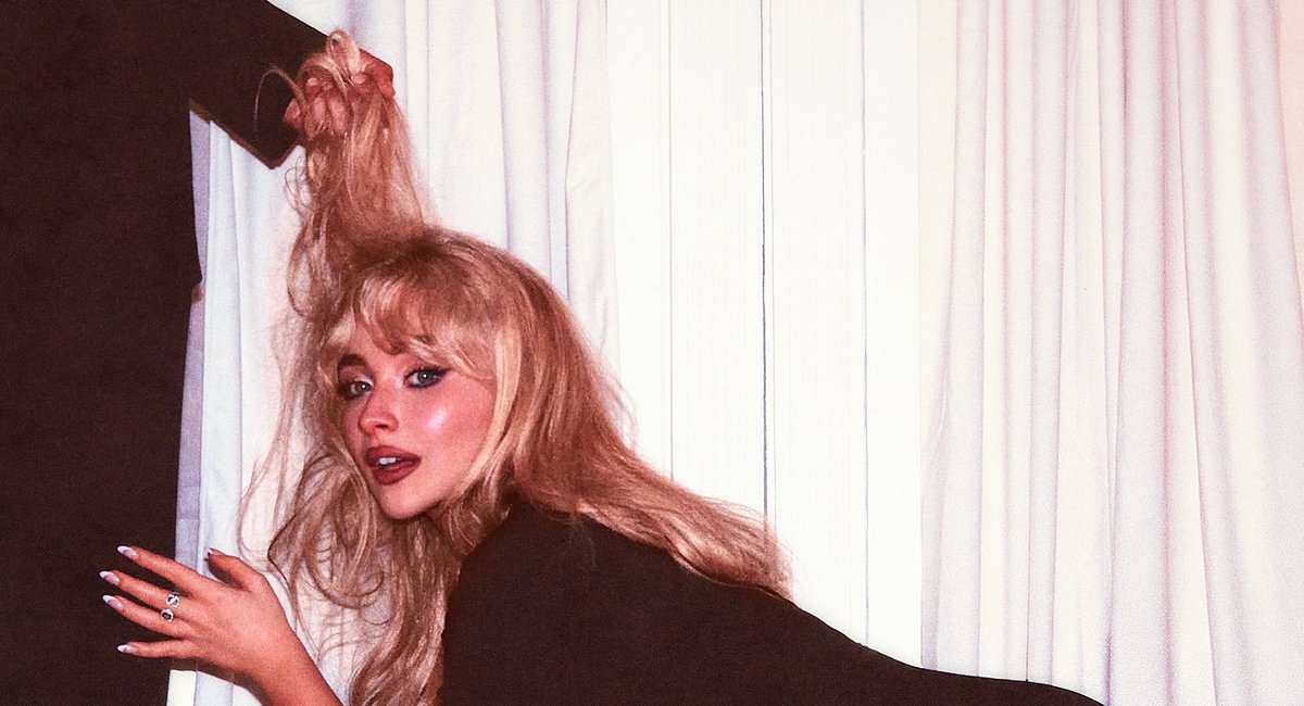 itzz_Yuvan's tweet image. Give a like to Sabrina carpenter, or have a terrible february 2026