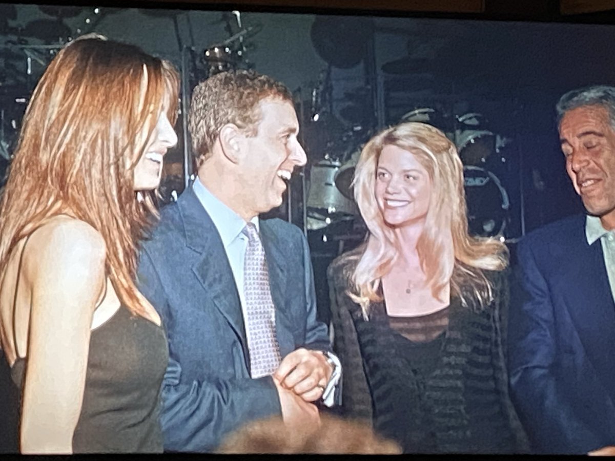 Lynnez 🌊♥️🇺🇸 Rib Gone Rogue tweet media