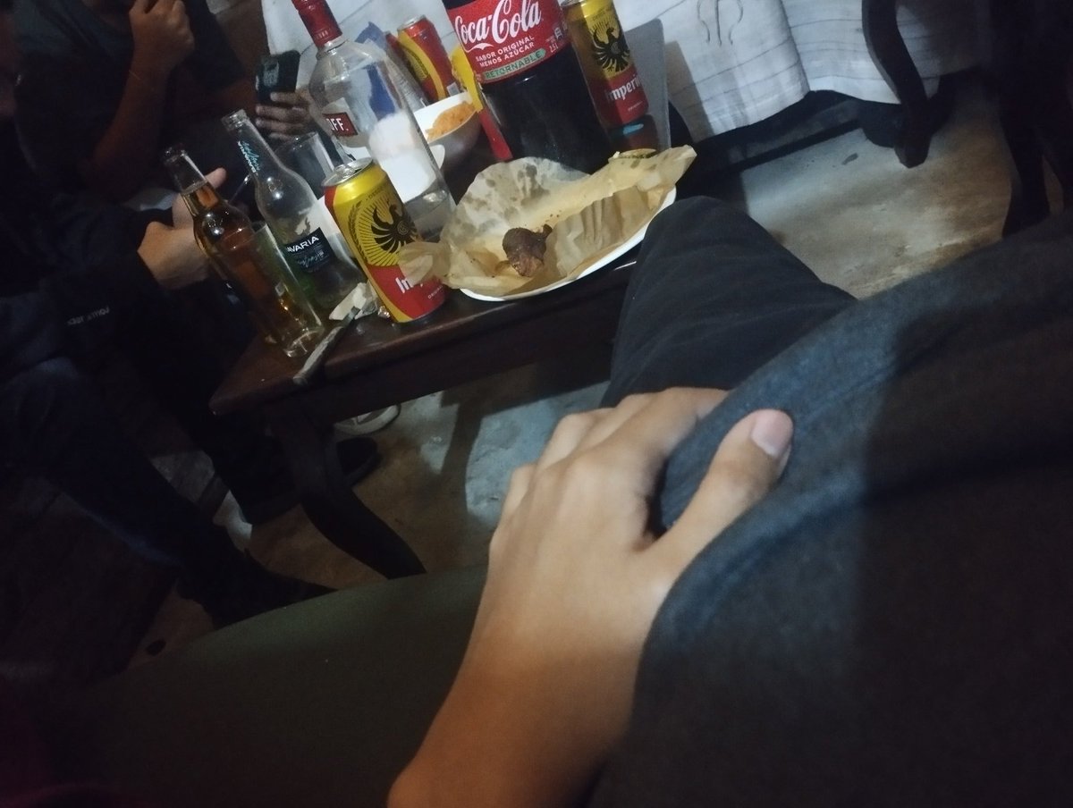 San Valentín con los muchachos (ninguno tenía otra opción para hoy)