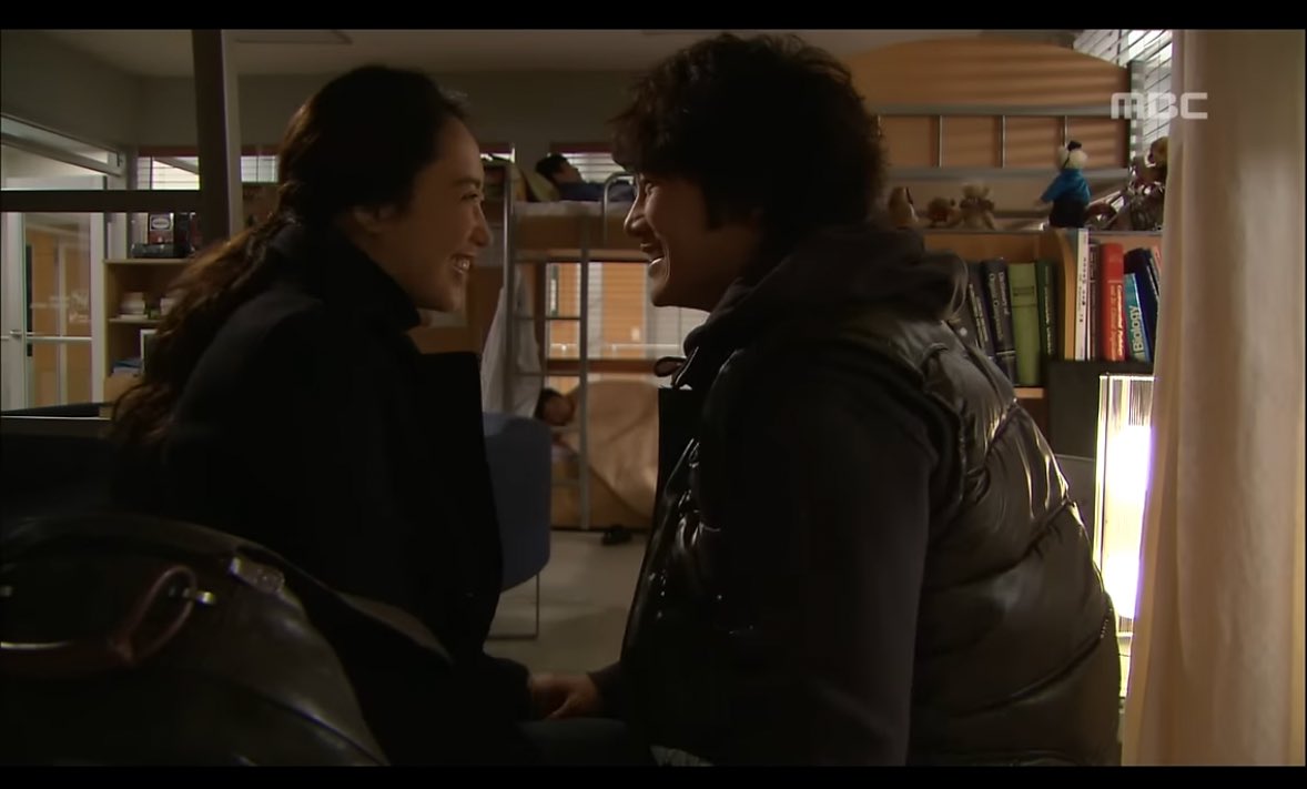 보통 드라마 커플들 사귀고나면 재미없는 경우 많은데 은성혜석 얘네는 걍 존예존잼