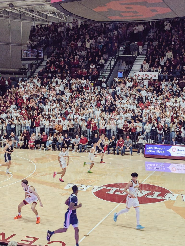 RoccoMiller8's tweet photo. KJ Cochran with a pair of takes to the tin, the last one coming off a steal, and the Ruff Riders are going bananas here at the Leavey Center. 

It's 17-9 Santa Clara in the early going. Incredible atmosphere. People sitting in corners of this place that I did not know existed. https://t.co/fDjCIi80tu