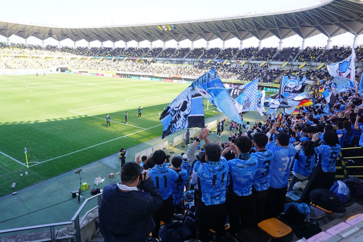 frontale_jp's tweet photo. 17年ぶり❓️に来たのフクダ電子アリーナ。
さぁ、90分で勝って帰りましょう‼️
それにしても、ものすごっく見やすい・・・素晴らしいスタジアム❗😄

#川崎フロンターレ
#フロンターレ
#frontale https://t.co/EqWBbHvVKN