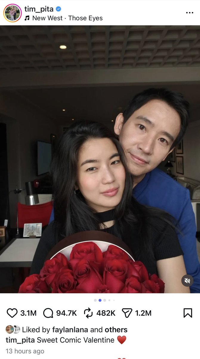 ThaiEnquirer's tweet photo. Heartthrob would be PM Pita is out of the market

Pita Limjaroenrat, the Prime Minister candidate for the 2023 General Election from the now defunct Move Forward party, has officially announced that he was dating  Koi Aratchaporn Phokinpahakorn, a well-known Thai celebrity.

Pita, who was lost 2 rounds of voting to be Thailand’s 31st Prime Minister in 2023 has been the rockstar that helped Move Forward party to be the single largest political party in 2023 General Elections but was later banned from politics by the Constitutional Court for a period of 10-years.

Social media posts were commenting that Ms. Koi is the only person who chose Pita and got Pita, while more than 14 million people chose Pita but got Anutin Charnvirakul as the Prime Minister.

His post has so far received more than 3 million likes. 

#Thailand #politics #valentine #elections2026 #elections