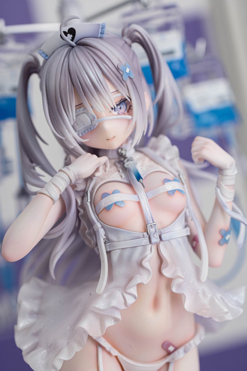 miyabitoys's tweet photo. 【情報公開】

WF2026冬にて、
@si10ra先生原作
「椎野みくろ ナースver.」フィギュアの彩色原型を初公開いたしました。

#WF2026冬 #フィギュア https://t.co/GNXqU9UPjG