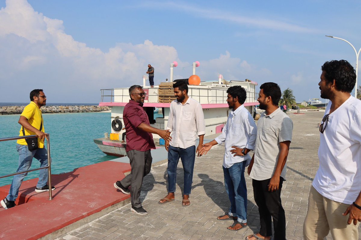 ރ. ވާދޫ، މާކުރަތު، ދުވާފަރު، ފައިނު، މީދޫ އަދި މަޑުއްވަރީގެ އެމްޑީޕީ މެންބަރުން އިއްޔެ އަޅުގަނޑުމެންނަށް ވިދާޅުވި މަރުހަބާ އާއި ބެހެއްޓެވި ގާތް ކަމަށް ޝުކުރު ދަންނަވަން.

ރަށްރަށުގެ އިހުތިސާސް ވަކިކޮށް، އެފަދަ ސަރަހައްދުތަކުން ސީދާ ކައުންސިލަށް ނަފާ ހޯދުމަށް މަގުފަހިވުން