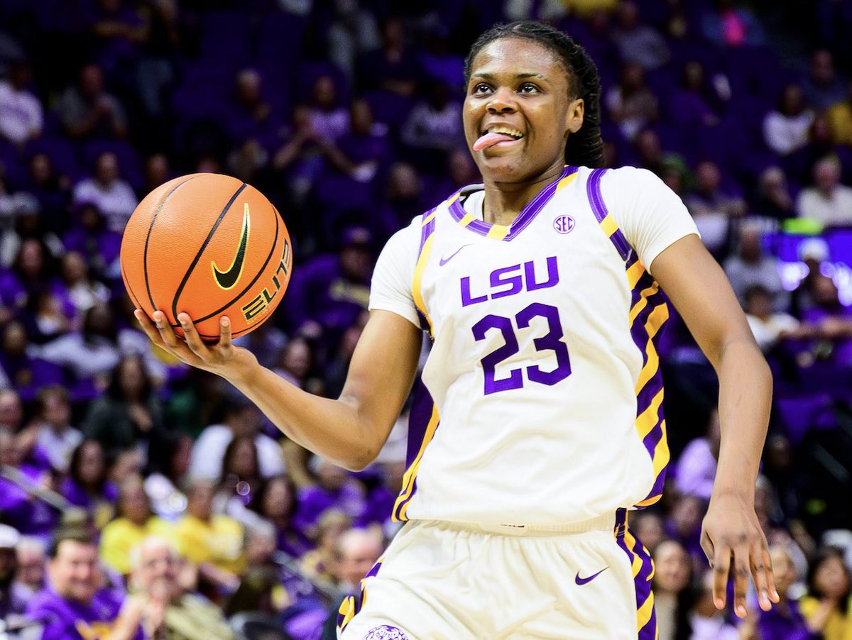 GamecocksDubs's tweet image. MiLaysia Fulwiley tonight:

-24 minutes 👀👀
-6 points 🔥🔥
-1/8 FG 🧱🧱
-3 turnovers 😈😈

WHAT A MASTERCLASS PERFORMANCE AGAINST HER EX TEAM ON VALENTINES DAY ‼️‼️