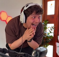 NachitoJuegaJuegos tweet media