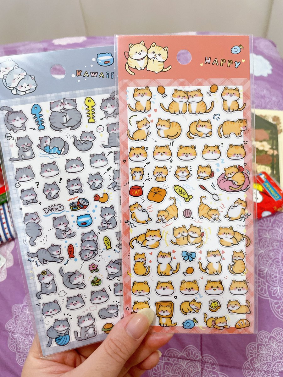 Comprei cartelinhas verkwan 🥺🤏