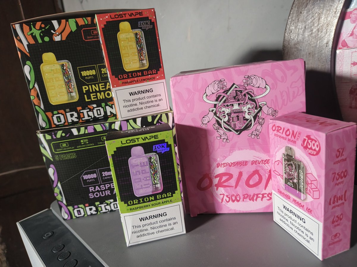 7w7Priv's tweet photo. Venta de vapers, informó ppr interno. Escribe en lo comentarios si quieres uno
Buena calidad la mejor precio!
Hasta 15.000 putts!!!! #vape #promo
#promosanvalentin #guayaquil #Ecuador #vapeguay #ValentinesDay 💓💓🚬 https://t.co/PwgoFH0tBK