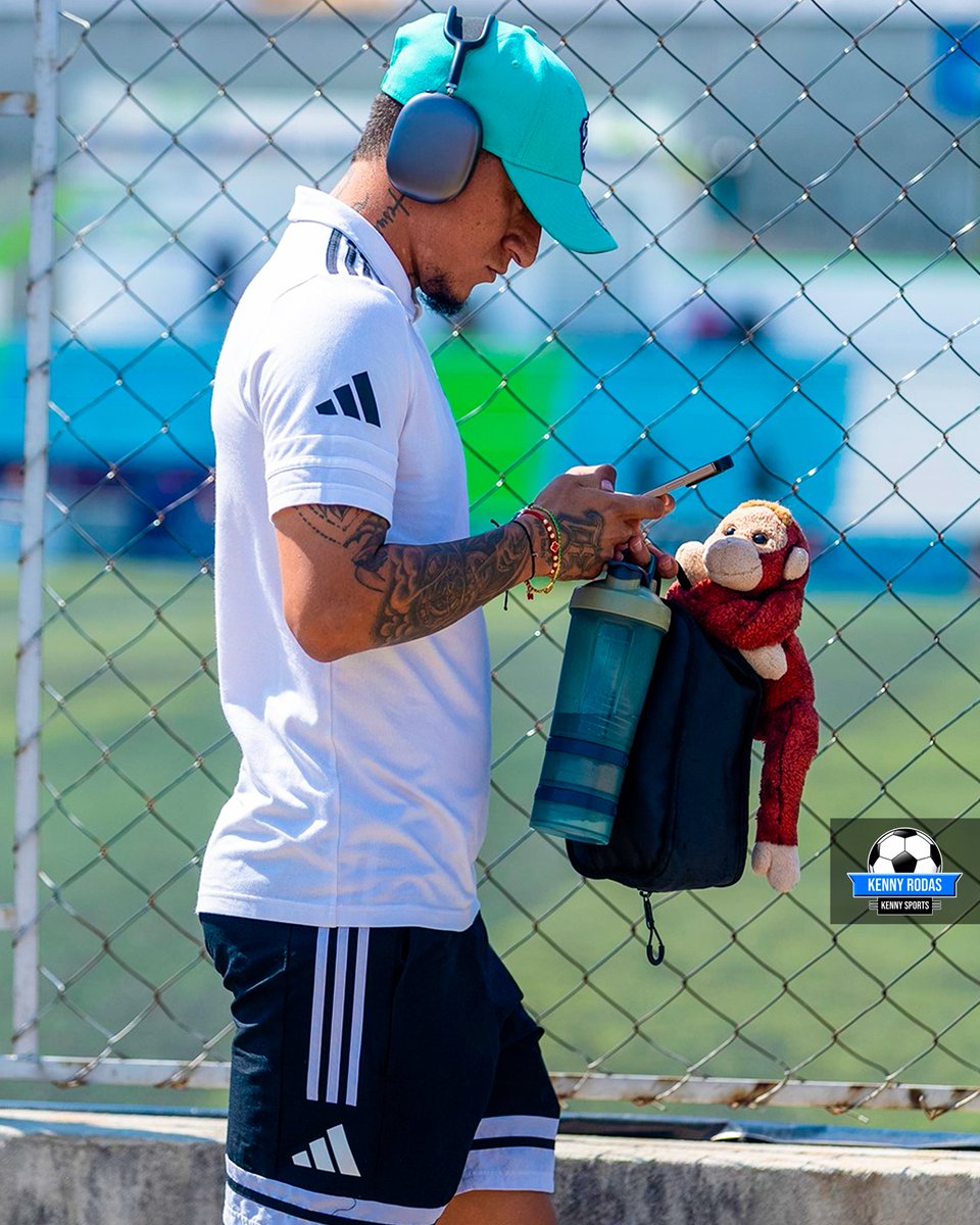 👻🗣️"𝗘𝘀 𝘂𝗻𝗮 𝗰𝗮𝗻𝗰𝗵𝗮 𝗺𝗮𝗹𝗶́𝘀𝗶𝗺𝗮, no se puede jugar fútbol acá (refiriéndose al Estadio de Mixco)". 
👻🗣️"Ya no estamos para dejar puntos". 
👻🗣️"Estamos comprometidos. 𝗧𝗲𝗻𝗲𝗺𝗼𝘀 𝗾𝘂𝗲 𝘁𝗲𝗻𝗲𝗿 𝗮𝗹 𝗲𝗾𝘂𝗶𝗽𝗼 𝗮𝗹𝗹𝗮́ 𝗮𝗿𝗿𝗶𝗯𝗮 𝗱𝗼𝗻𝗱𝗲 𝘀𝗲