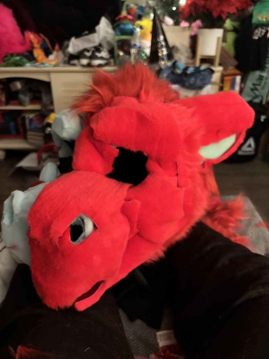 FlamingoFancyFursuits tweet media