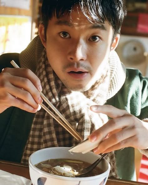 fuwami_000000's tweet photo. 仲野太賀が一番に思い浮かぶけど仲野太賀は存在がお洒落で面構えが異常に良いので普通にだいぶ���っこいい。 https://t.co/EEVLUreFV9