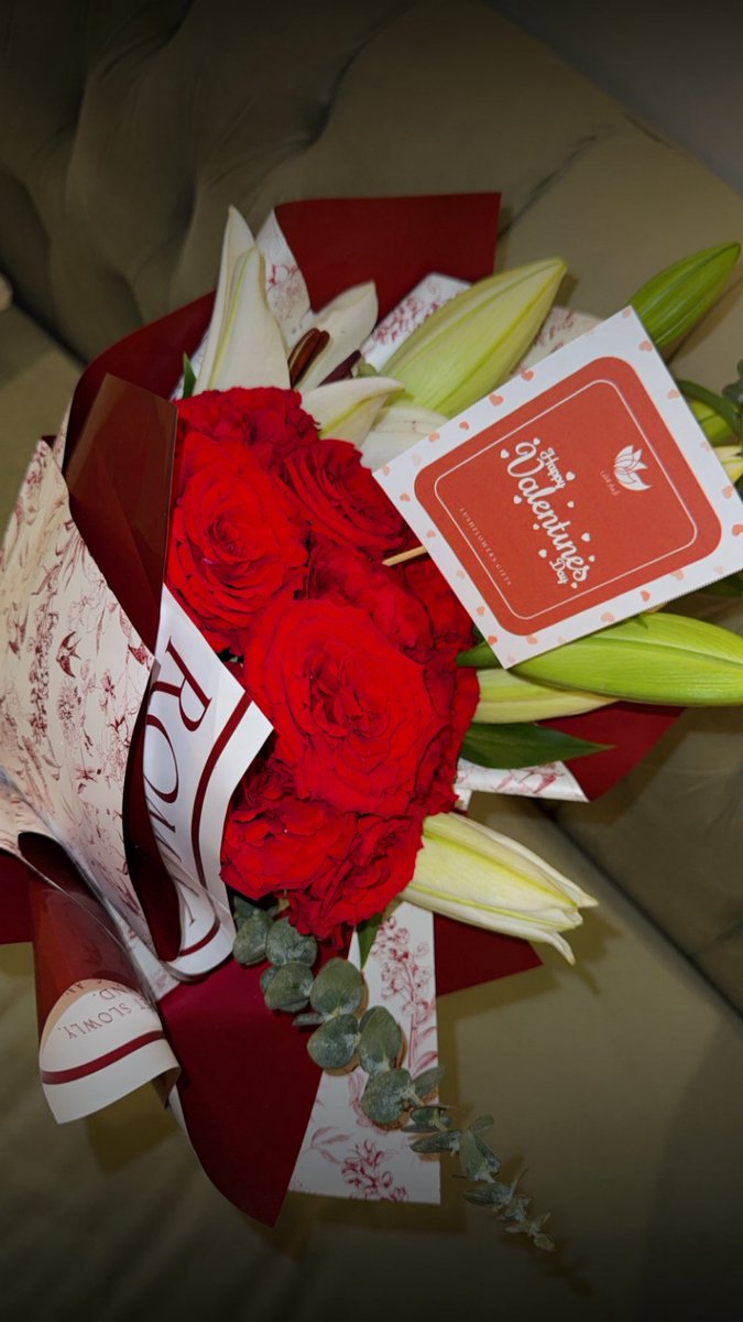 خلود 𝄞 مشمشه🦂 tweet media