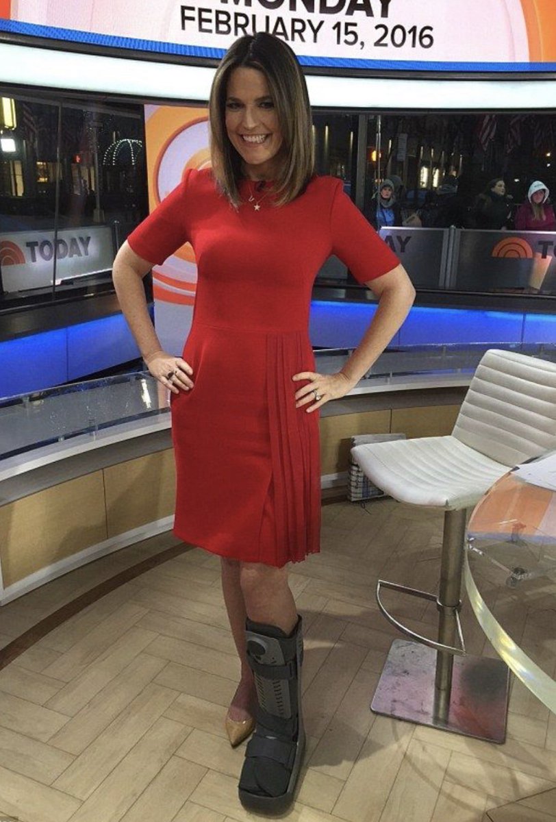 LizCrokin's tweet photo. Maybe the Boot Club round-up started earlier than we realized and perhaps Savannah Guthrie was the founding member! 🤷🏼‍♀️ https://t.co/9dq2AubikQ