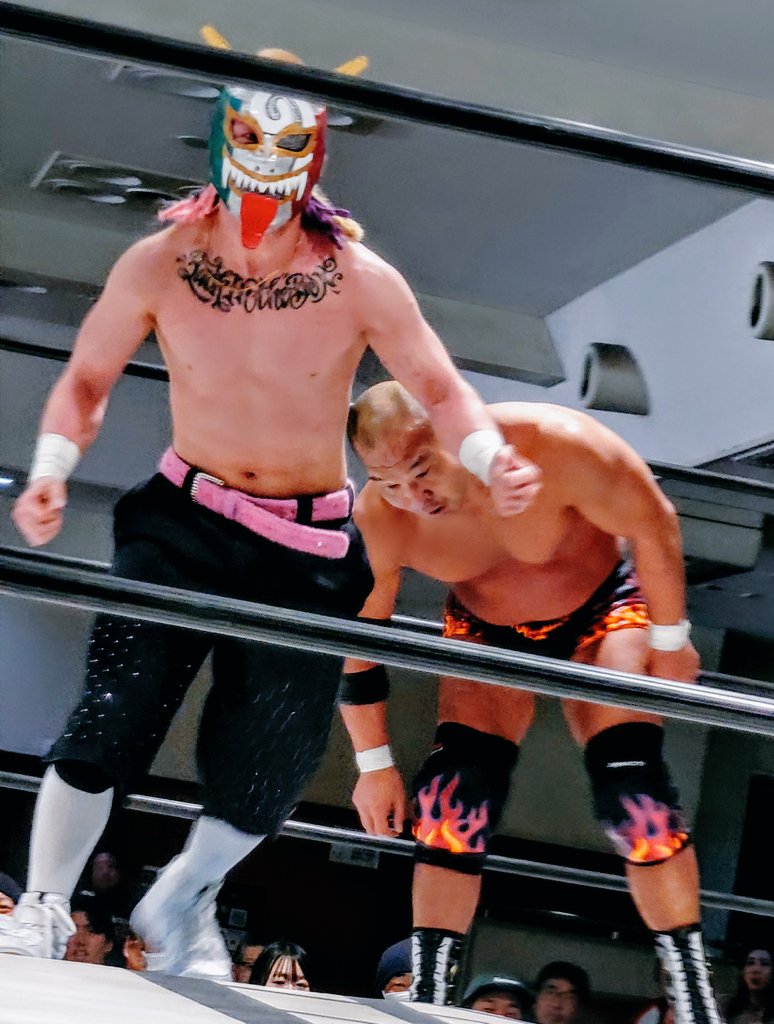 やーまさん tweet media