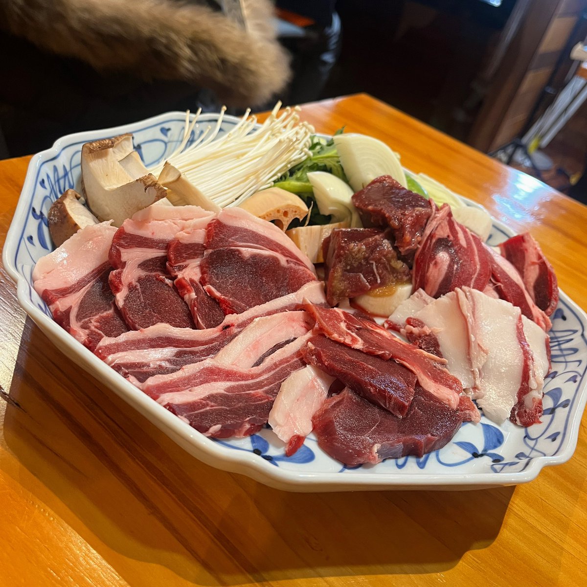 ジビエ食べに連れてってもろた𓌉◯𓇋