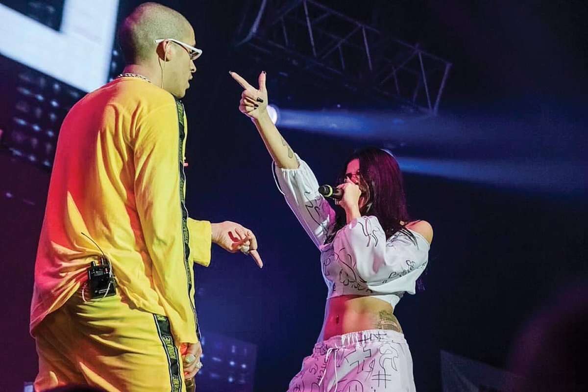 chibisdequeijo's tweet photo. Bad Bunny y Cazzu again!!!! 🐰🕷️
Q locura!!!!!! https://t.co/jMVyZiezEM