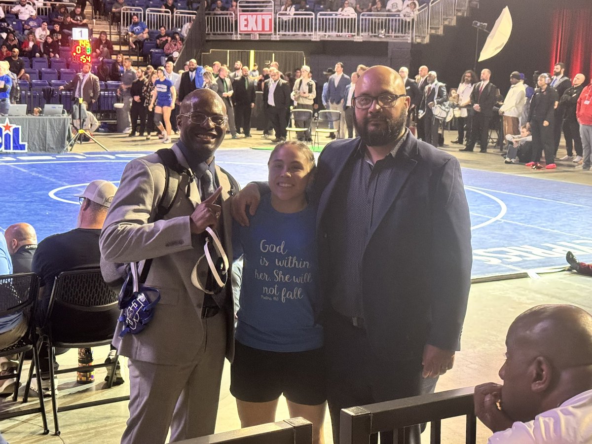 🚨 <a href="/Rubie77777/">Rubie Chavez</a> is UIL 5A Wrestling State Champion 🥇 
1st Female <a href="/SanElizarioISD/">San Elizario ISD</a> State Champion 🔥 
Making History 💪🏼 
#WeAreSomosSanEli