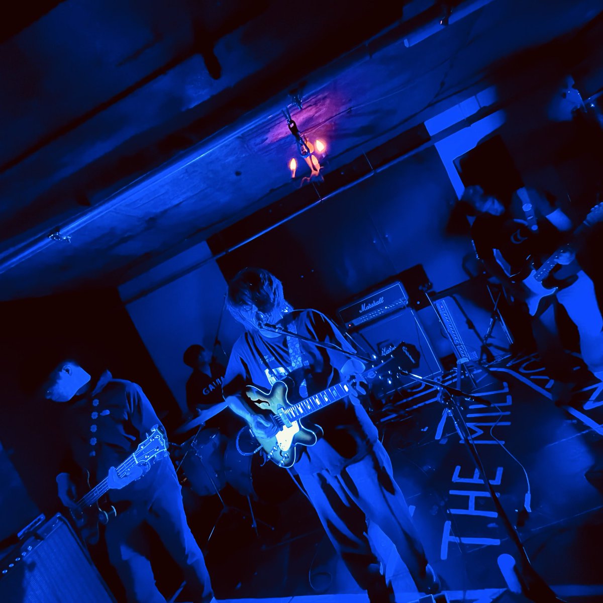 yamadakensky's tweet photo. 2026.2.14sat
岡山奉還町DOGVUILT
カラフルな夜でした!
(SKY写真はゾノくんから拝借)
ファズモトさん、ゾノくんに感謝!
必ずやまた!
#希望峰
#クッキーPカンナッツ
#strikethree!
#SKY https://t.co/bNqm1kvFG4