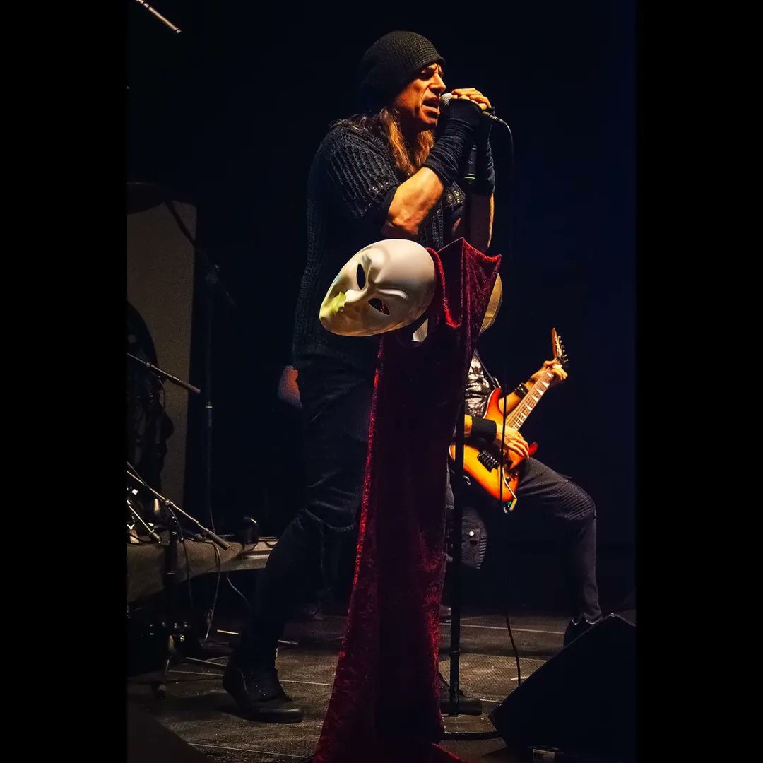 MortiOficial's tweet photo. Fotos del concierto de Morti en la Sala Impala de Córdoba 
.
.
.
.
.
.
.
.
.
#rock #metal #musician #rockstyle #morti
 @AJDiazFoto https://t.co/pg42LKNI1W