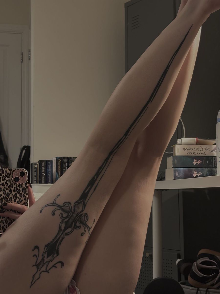 Bizarre Station (@bizarrestation) on Twitter photo 