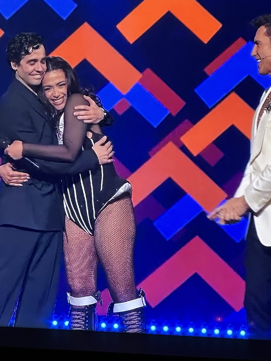 Alvarito tweet media