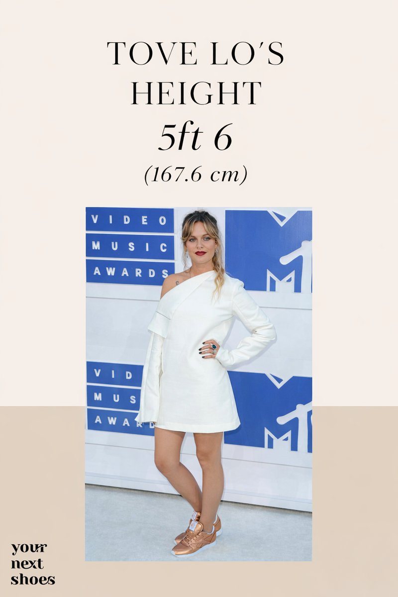 Tove Lo skipped heels at the VMAs — and made sneakers red-carpet cool 👟✨

She paired a white Dion Lee mini dress with bronze Reebok x FACE Stockholm “Spirit” sneakers, long before sneakers became a red-carpet norm.

Full look 👉 yournextshoes.com/tove-lo-vmas-r…