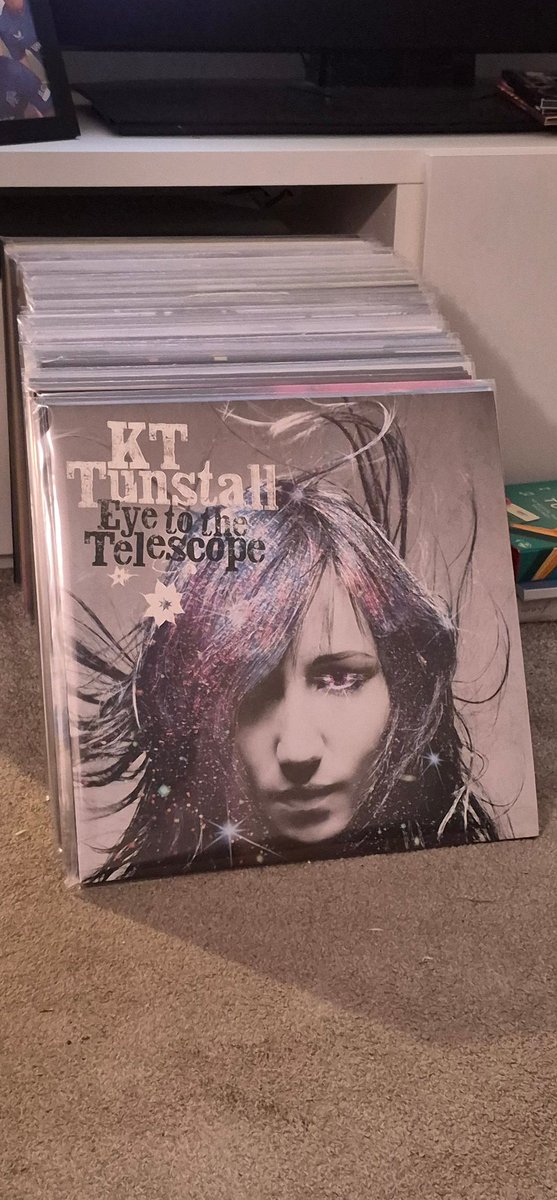 Wee purchase today - got there eventually <a href="/KTTunstall/">KT Tunstall</a> - loved the Glasgow Concert Hall and <a href="/ParadisoAdam/">Paradiso Amsterdam</a> gigs with <a href="/NicolaNicholso6/">Nicola Nicholson</a> last year, look forward to spinning this 🎵🎸👍