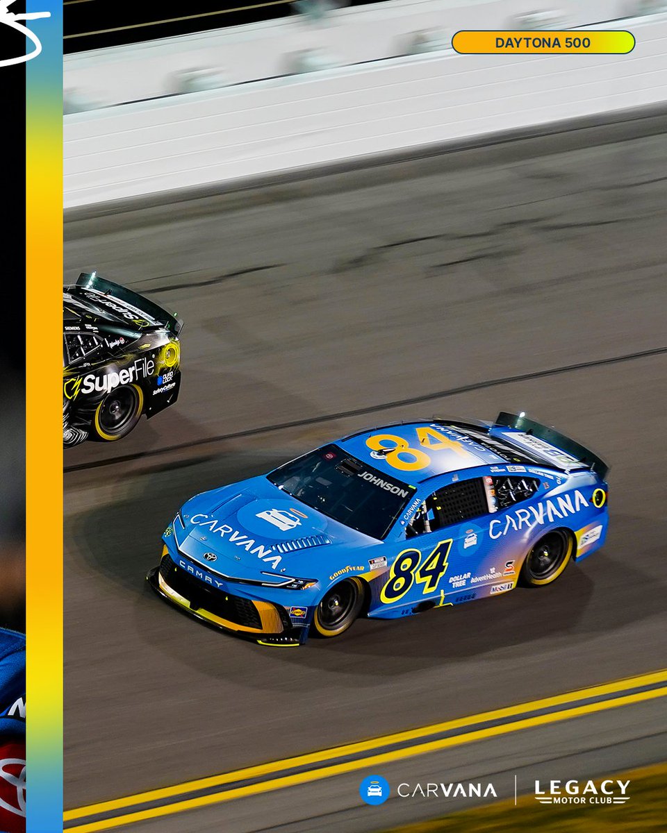 CarvanaRacing's tweet photo. Tomorrow! 😤🏎️💨

#NASCAR #Daytona500 https://t.co/X1KHqGM4rA