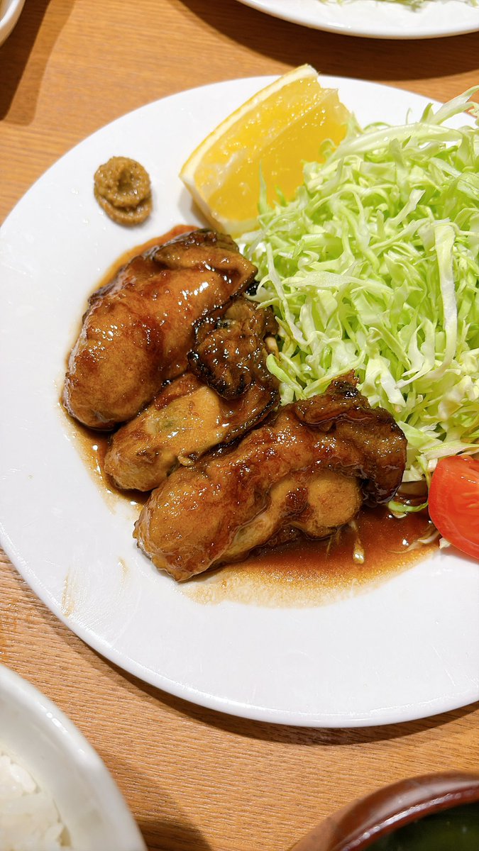 torabo20's tweet photo. 昨日久しぶりに都内に出て、大きい牡蠣が買えたので、カキバター作りました。美味しかった😋 https://t.co/GnStOeSitJ