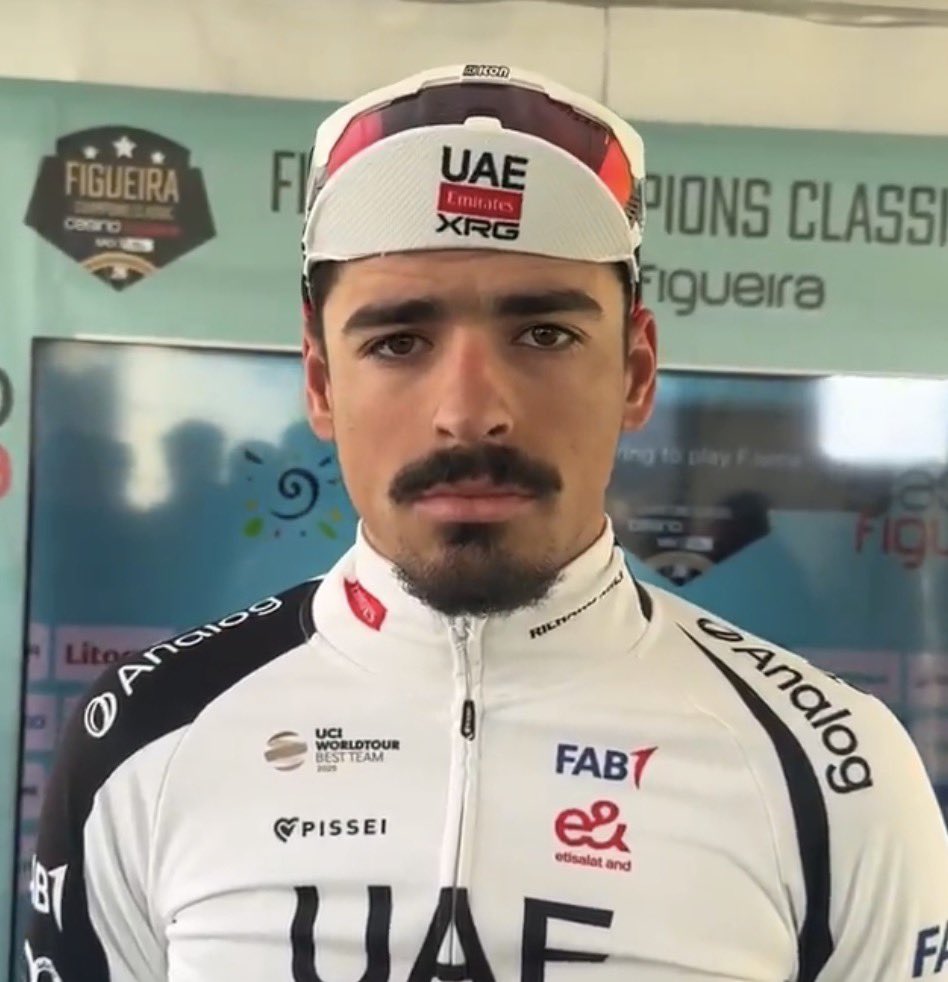 you won the lottery

🇺🇸 : 🥳
🇪🇸 : 🥳
🇩🇪 : 🥳
🇪🇷: 🥳
🇬🇧 : 🥳
Morgado :