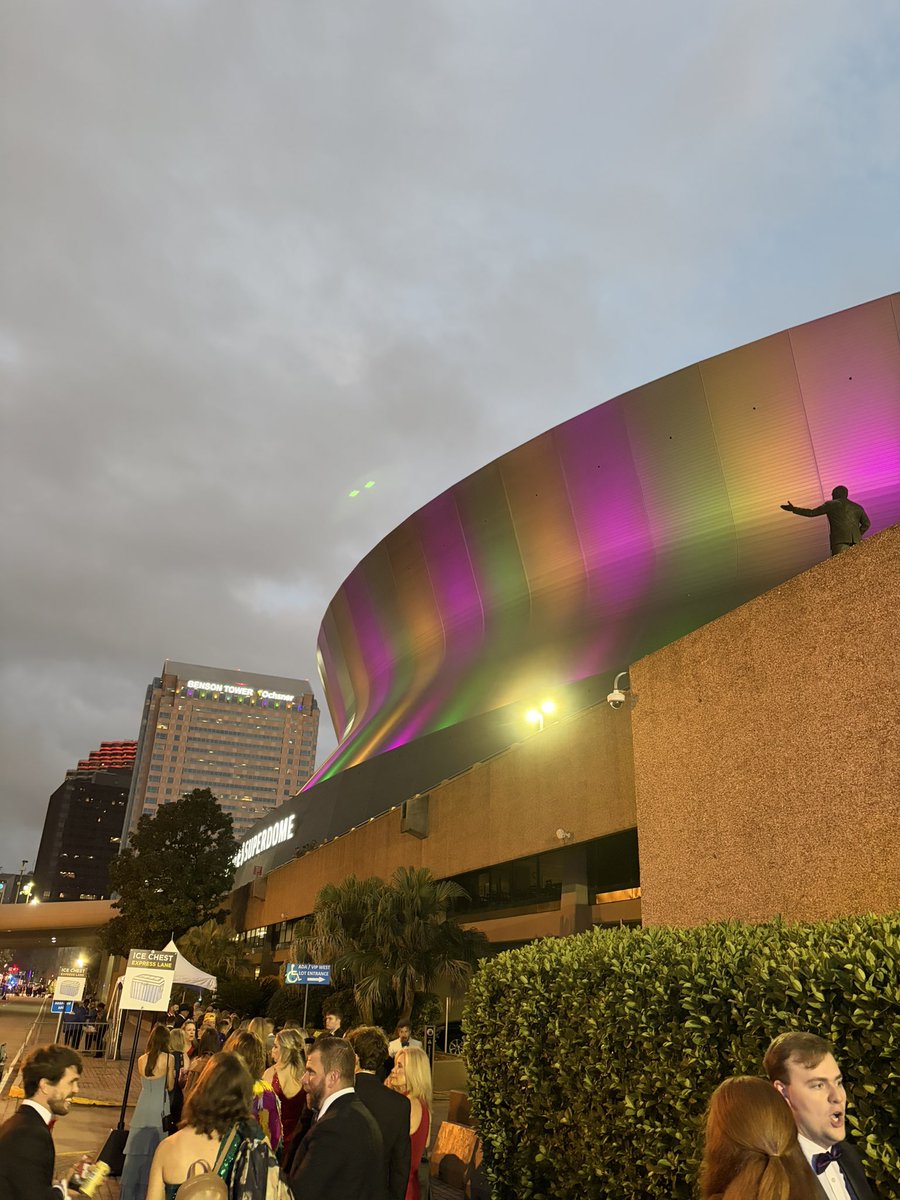 TheHibler tweet media