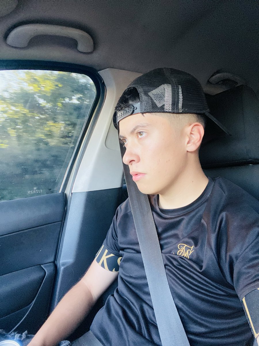 rawwsimoon tweet media