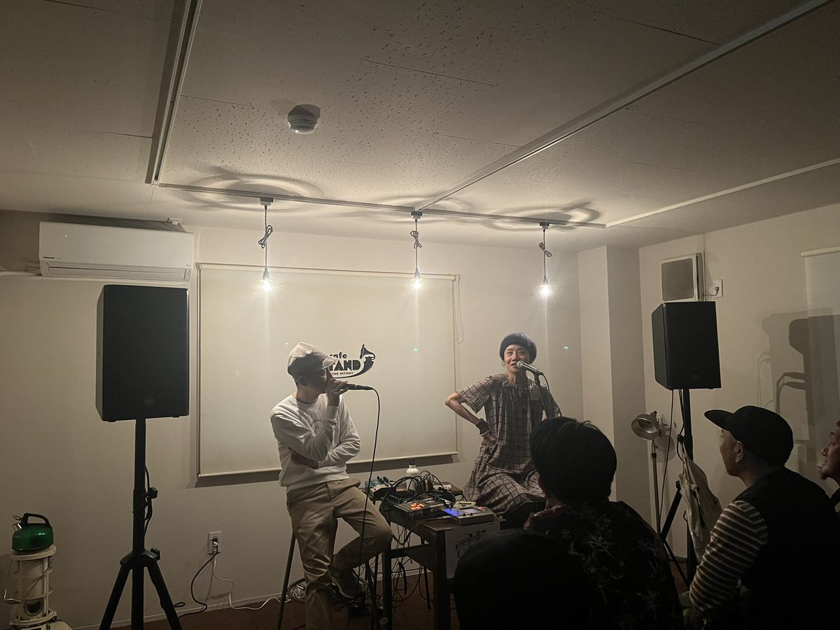 cafeSTAND's tweet photo. おはようございます。昨夜のFishmans Night2026のSmall Circle of FriendsのLiveの余韻を感じながら軽快な気分で朝の仕込みを進めています🐟ご来場の皆さまありがとうございました(DJも楽しかった〜！)本日は通常営業です。テイクアウトの食パンもご用意しておりますのでお気軽にお立ち寄り下さいませ https://t.co/daUUmMZmFY