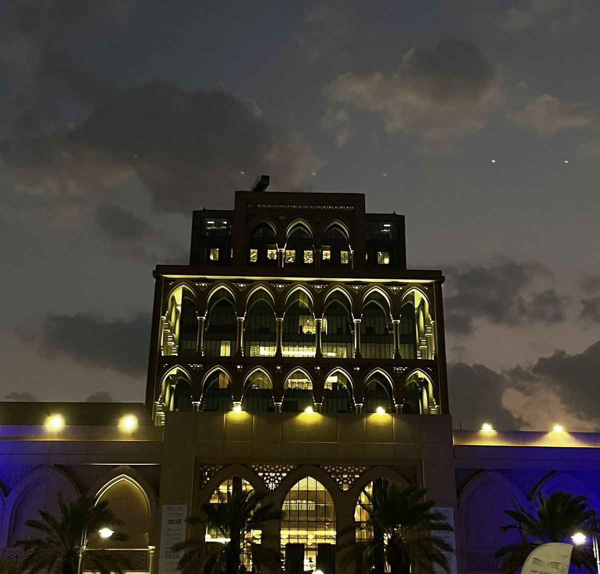 حاتم 🌴 tweet media