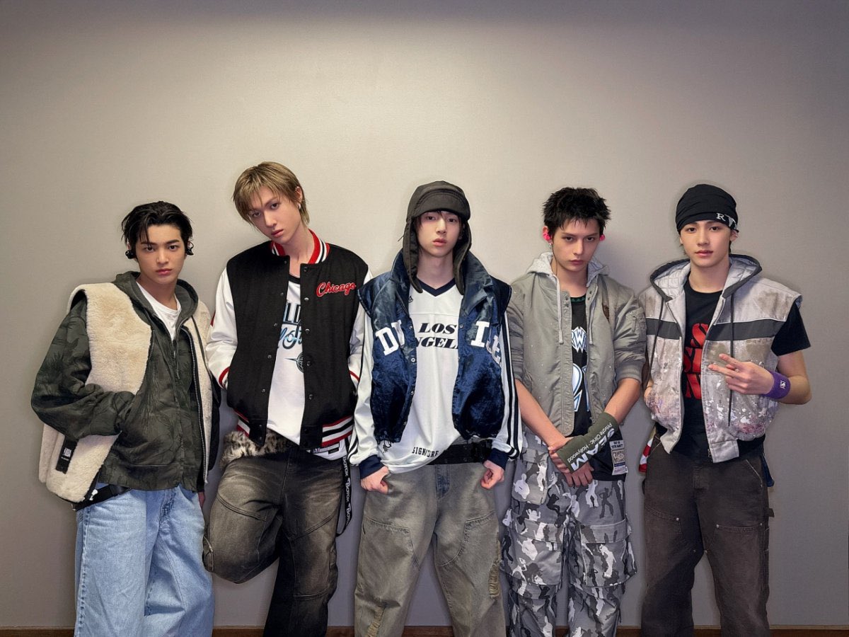 เจมเหมือนชั้นตอนโดนเรียกออกไปพรีเซ้นต์งาน